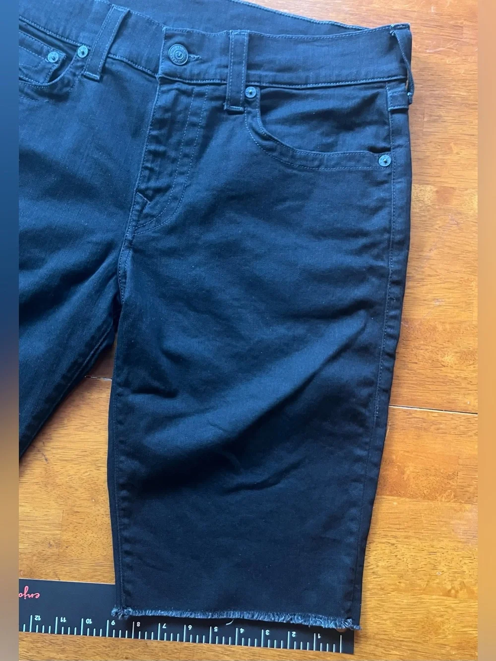 True Religion Ricky Frayed Hem Flap Shorts Size 34